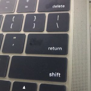 Meet your Posher, Brooke